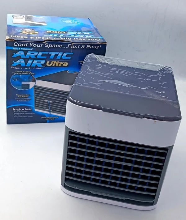 ❄️ Mini Air-Conditioning Fan – Portable Cooling Anywhere